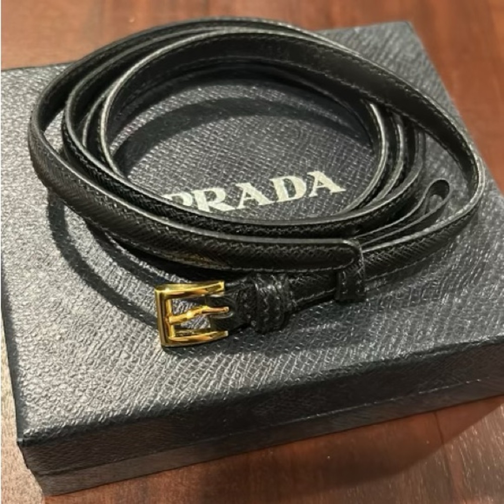 Prada Saffiano leather casual skinny belt